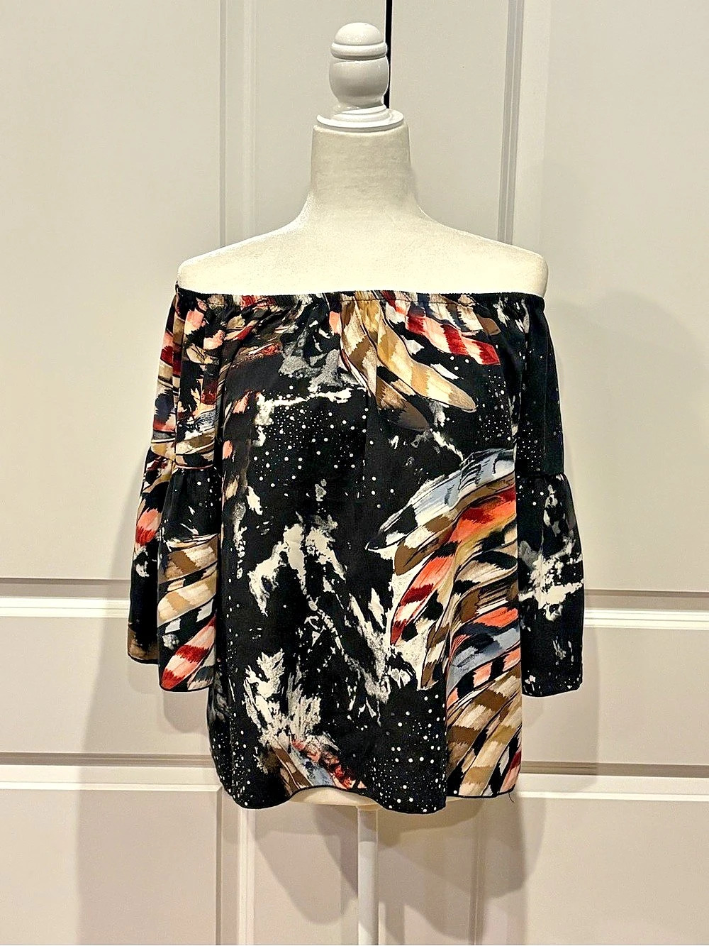 Abstract Off-Shoulder Blouse in Black & Multicolor Like New